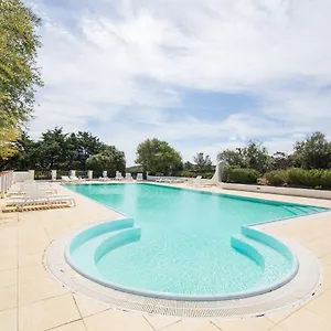 White Sand Aparthotel